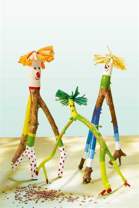 More detailed family trees, as used in medicine and social work, are known as genograms. Branch Painting and Branch Art Events | Preschool art ...