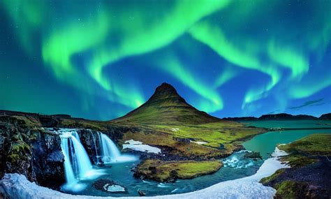 The gorgeous properties are built to withstand stormy island weather and the homes are absolutely spectacular. Islandia - wyspa nie z tej Ziemi - Islandia - Blog | Biuro ...