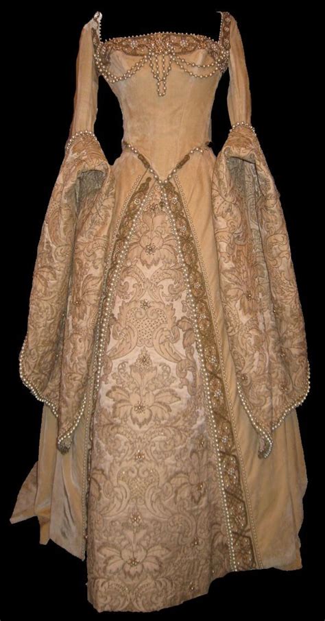 Tudor Costume Historical Dresses Vintage Gowns Renaissance Dresses Historical Dresses