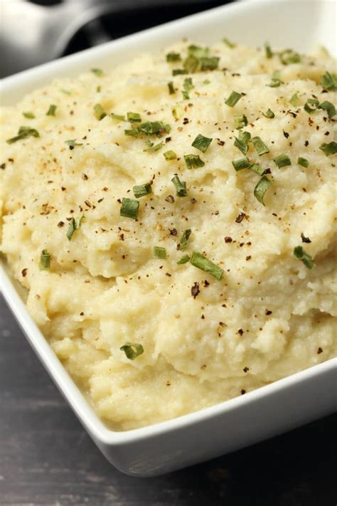 Light Fluffy And Creamy Vegan Cauliflower Mashed Potatoes You Wont