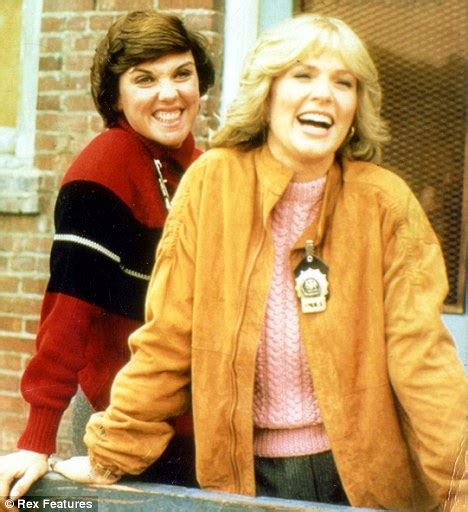 Cagney And Lacey Actresses Sharon Gless And Tyne Daly Get Together At