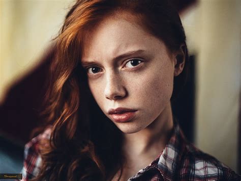 赤毛、 そばかす、 エカテリーナ・ヤスノゴロツカヤ、 女性、 長い髪、 見る人、 顔、 Hdデスクトップの壁紙 Wallpaperbetter