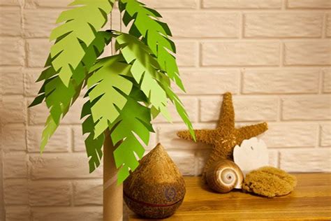 About 49% of these are artificial plant. Décor: DIY Paper Palm Tree {via Piggy Bank Parties} | I ...
