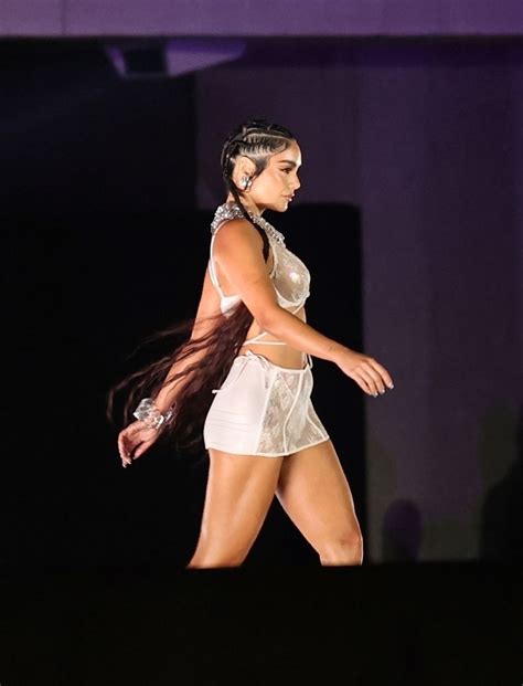 Vanessa Hudgens At Rihannas Savage X Fenty Fashion Show In Los Angeles Hawtcelebs