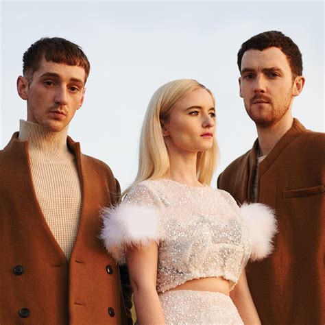 Clean Bandit Symphony Senddesert