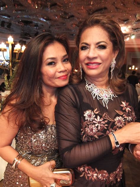 Tengku amir, who is of mixed parentage (his mother is cik puan nur lisa idris abdullah. Kee Hua Chee Live!: PART 4---MANY HAPPY RETURNS OF THE DAY ...