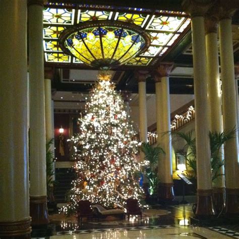 Find the best free stock images about christmas decorations. Gorgeous Christmas tree at the Driskill Hotel in Austin ...