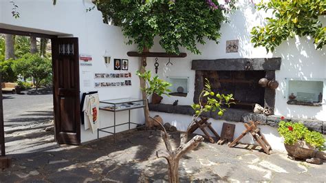 Make casa / museo cesar manrique part of your personalized haria itinerary using our haria trip planner. Visit the Museum César Manrique's house in Haría Lanzarote