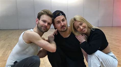 Kathrin menzinger vadim garbuzov aut 2015 pd european standard r2 vw wdsf. Vor "Let's Dance"-Trio-Tanz: Kathrin teilt emotionalen ...