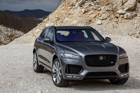 Research new jaguar suv msrp, used value, and new prices before your purchase. Jaguar F-PACE SUV 2019 News Updates Changes Options Colors ...
