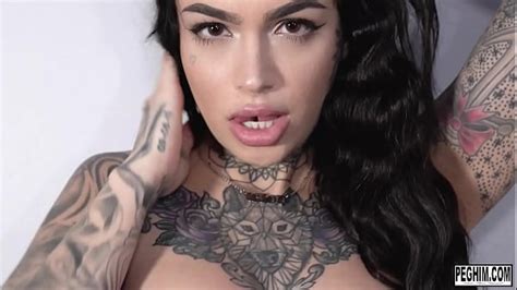 Tattooed Beauty Leigh Raven Uses Her Split Tongue To Lick Michael Vegas Anus Xxx Mobile Porno