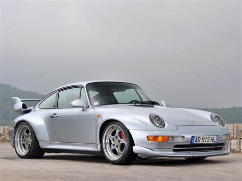 Now, rm is offering up another 911 gt2 for sale, but this time around, it's white. PORSCHE 911 GT2 (993) - 1995, 1996, 1997 - autoevolution