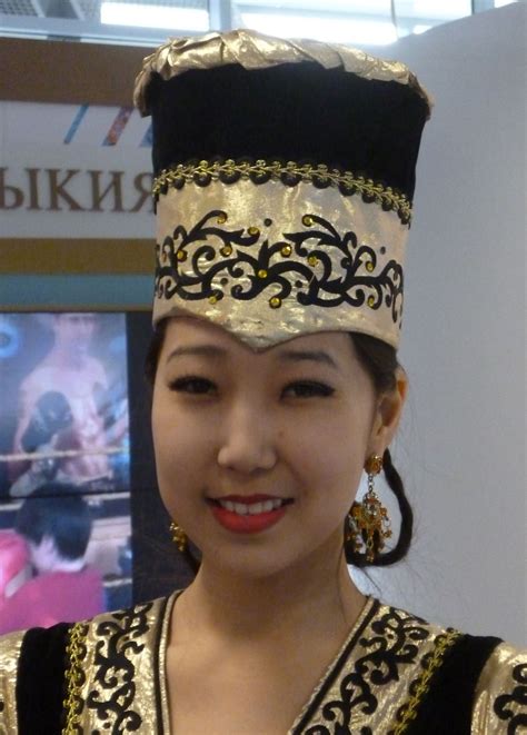 The Russian Kalmyks Of Mongolian Origin Are The Only Practicing