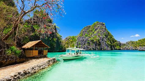 15 Mindblowingly Beautiful Places To Visit In The Philippines