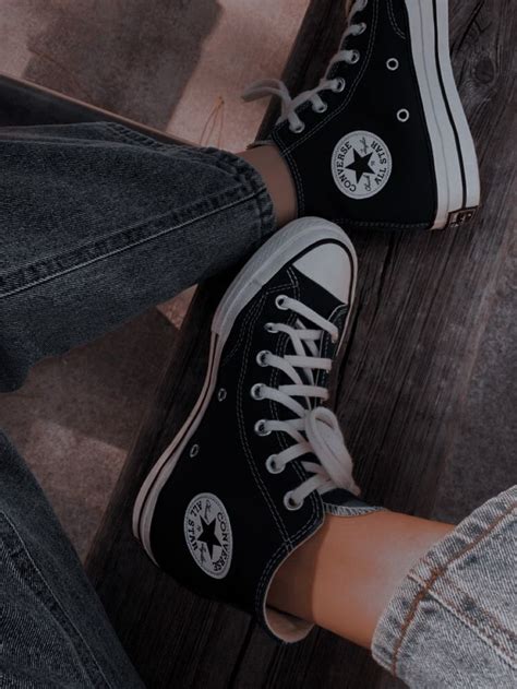 Pin By Viktoria On C L O T H E S Converse Aesthetic Cute Shoes Aesthetic Shoes
