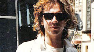 Há 25 anos morria o rockstar Michael Hutchence líder do INXS