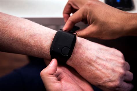 Smart Wearables To Improve Elderly Mobility And Infrastructure