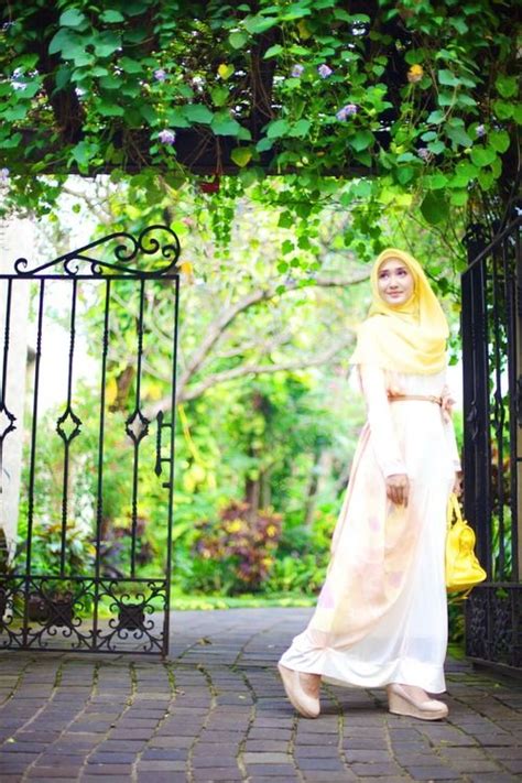 Dian Pelangi Brains Beauty Muslimah Fashion Sweet Pea