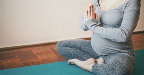 8 Great Reasons To Try Prenatal Yoga For A Healthy Pregnancy