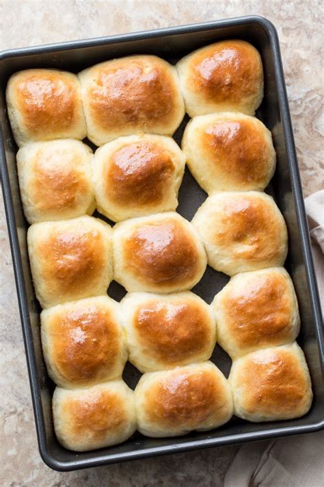 Quick And Easy Dinner Rolls Recipe The Perfect Bread Recipe To Enjoy