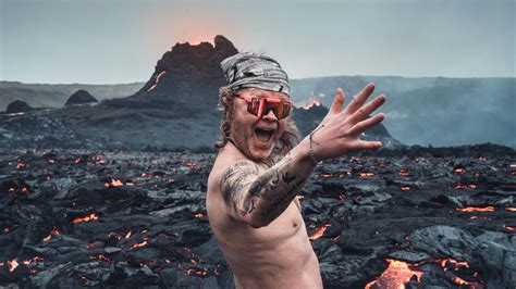 Icelandic Man Gets Naked Next To Erupting Volcano Healthy Arena Lifestyle