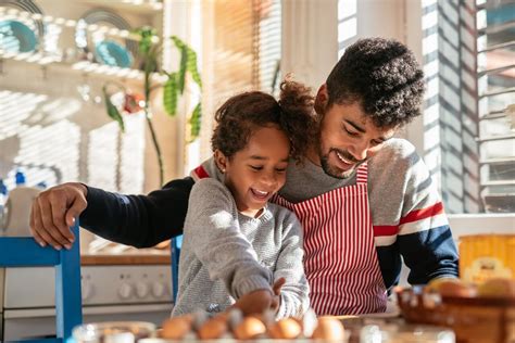 ¿cuáles Son Los Beneficios De Cocinar En Familia