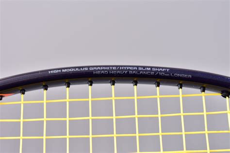 The yonex astrox 100 zz is the latest top of the line yonex badminton racket. Yonex Astrox 100 ZZ (4)