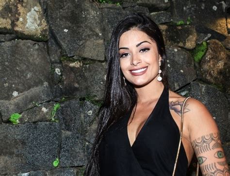 Aline Riscado Celebridade Que Mais Aparece Em Comerciais Veja As