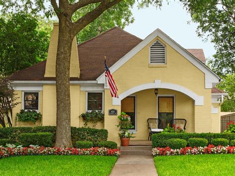 Curb Appeal Ideas From Dallas Tx Yellow House Exterior House Paint