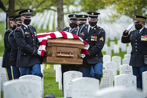 Arlington Cemetery Eases Covid Restrictions On Burial Honors