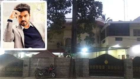 Income Tax Department Raid At Actor Vijays House ബിഗിലിന് പിന്നാലെ