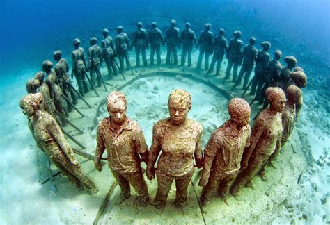 Underwater Discoveries The Molinere Underwater Sculpture Park
