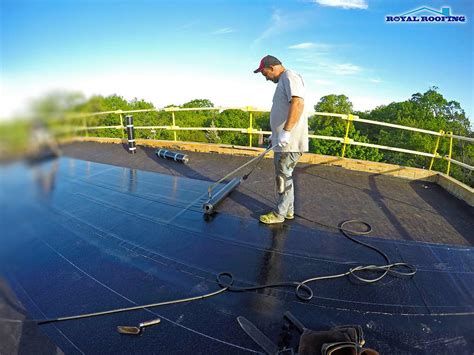 Modified Bitumen Roofing System in Toronto
