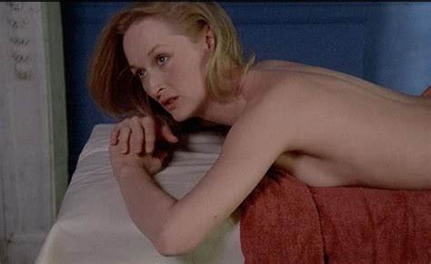 Tbt To Young Meryl Streep Showing Her Breasts