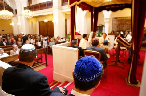 Op Ed Its Time To Allow Conservative Rabbis To Officiate At