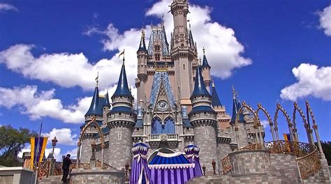 Walt Disney World Magic Kingdom Tour And Overview Walt Disney World Theme Park Tour Video