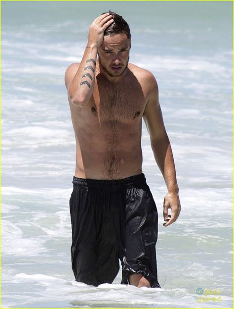 Liam Payne Surfing Shirtless In Australia Photo 609932 Photo Gallery Just Jared Jr