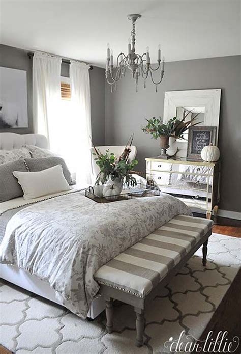 25 Insanely Cozy Ways To Decorate Your Bedroom For Fall Champagne