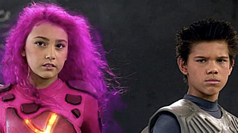 Things Only Adults Notice In The Adventures Of Sharkboy And Lavagirl