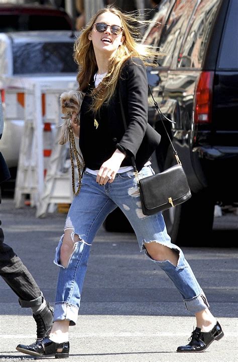 Amber Heard Takes The 90s Trend Too Far With Slashed Jeans In Ny