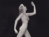 Betty Grable nue Photos et Vidéos de Betty Grable Nue Sex Tapes