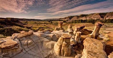 Awesome Alberta Drumheller Is A Must Visit This Summer Photos