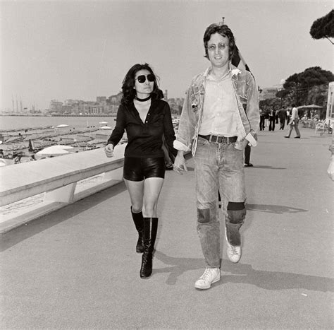 Yoko Ono, John Lennon, 1971 © Gilles Traverso | John lennon yoko ono, John lennon, John lennon 