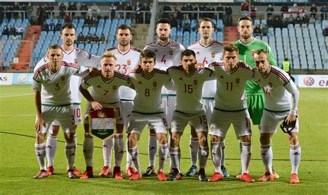 Szombaton újra pályára lép a magyar válogatott. Borbás Barna: A magyar focin mintha átok ülne - Körkép.sk