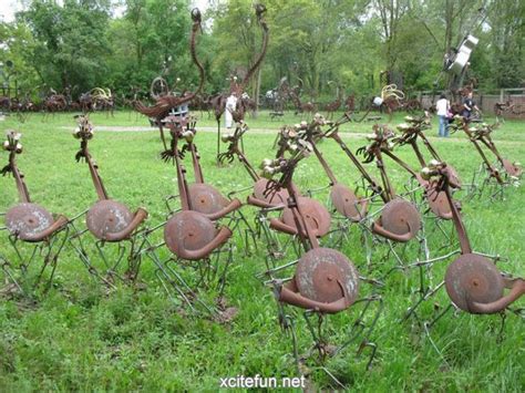 You can read my another article about 50 excited garden art ideas. Metal Yard - The Bird Band - XciteFun.net