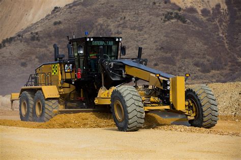 New Cat 24 Motor Grader Improves Performance Lowers Costs And
