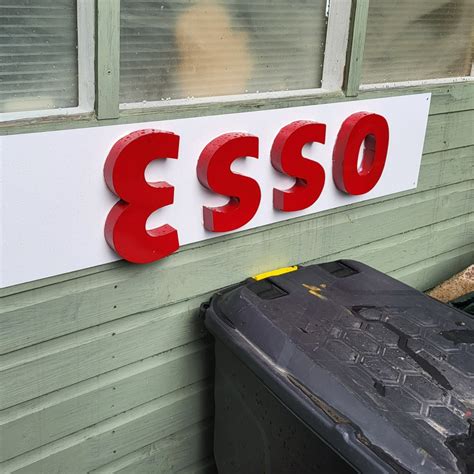 Esso Letters 3d Metal Automobilia Uk Vintage Petrol Pumps Globes