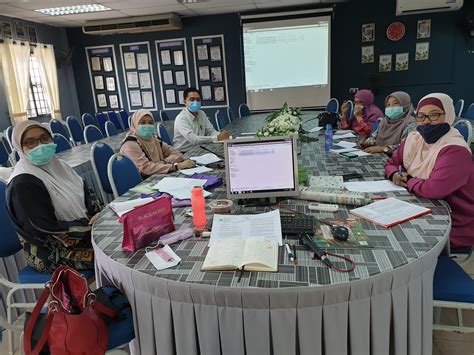 Dengan digunakannya panduan kerja pengawas sekolah pendidikan dasardan menengah diharapkan pengawas sekolah dapat: Sekolah Kebangsaan Taman Putra Perdana: Penataran ...
