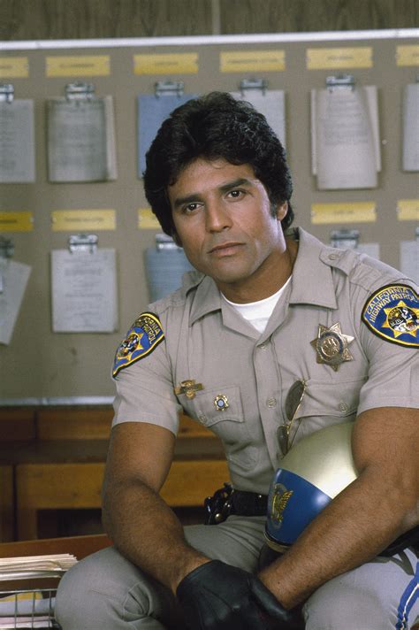 What Your Favorite 1970s Hunks Look Like Now People I Love Actor In Out Movie Police Officer