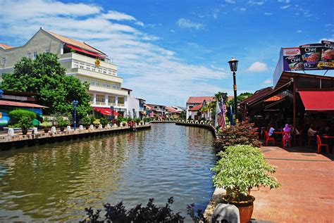 The klang river winds through malaysia's capital city of kuala lumpur and flows through the most densely populated area of the southeast asian to reconnect the city, the river and her people, kuala lumpur city hall launched the river of life project in 2012 and aecom was chosen as a delivery. A Short History of Malacca, Malaysia